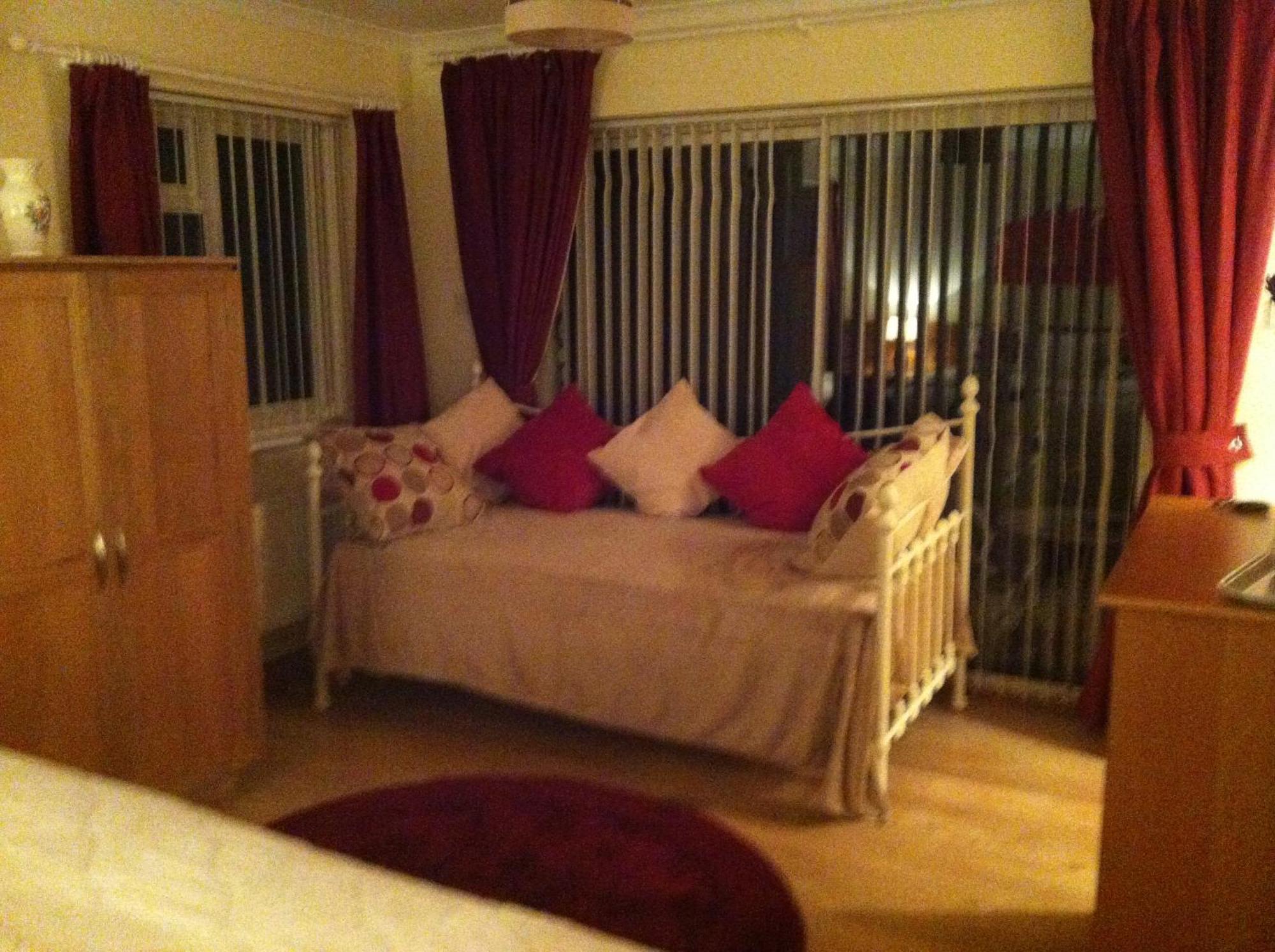 The Westwoods Bed & Breakfast Eksteriør bilde